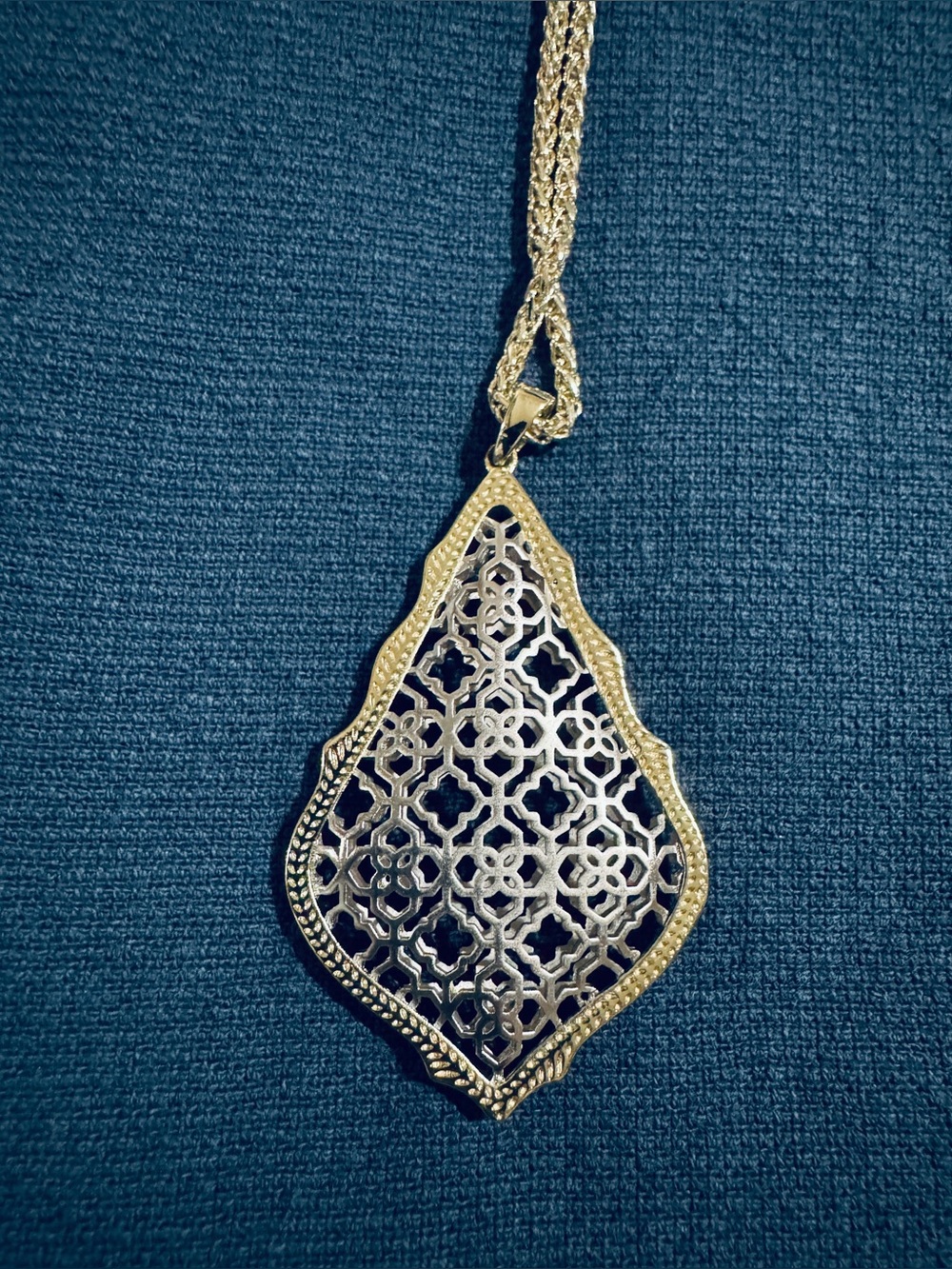 Kendra Scott Aiden long pendant necklace